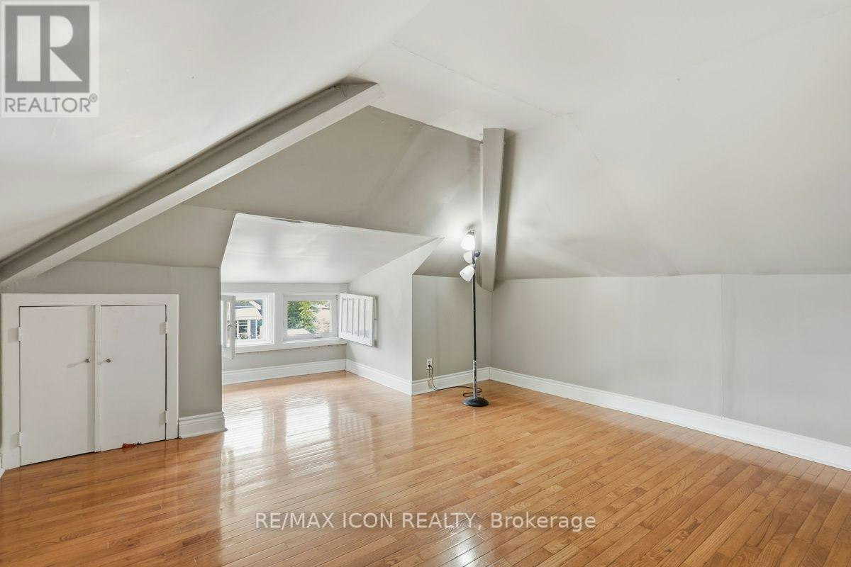 31 Mount Pleasant Avenue, London, ON, N6H 1C8 - 27