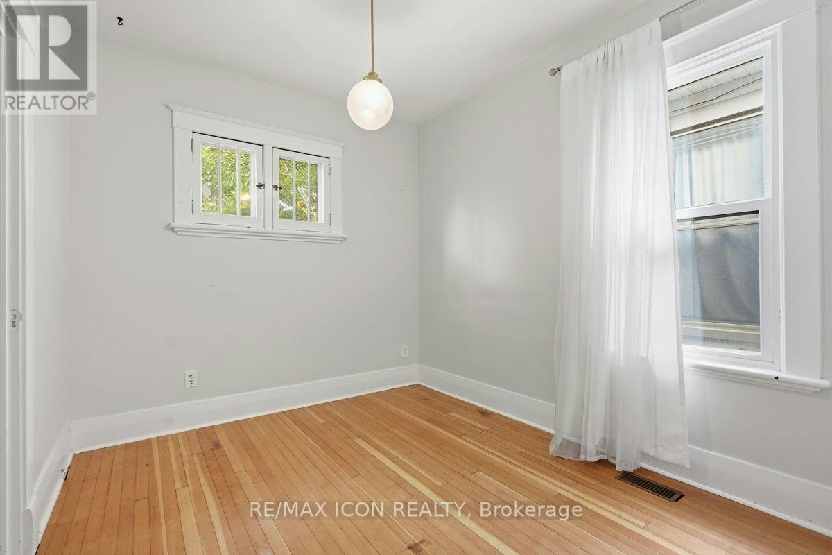31 Mount Pleasant Avenue, London, ON, N6H 1C8 - 18