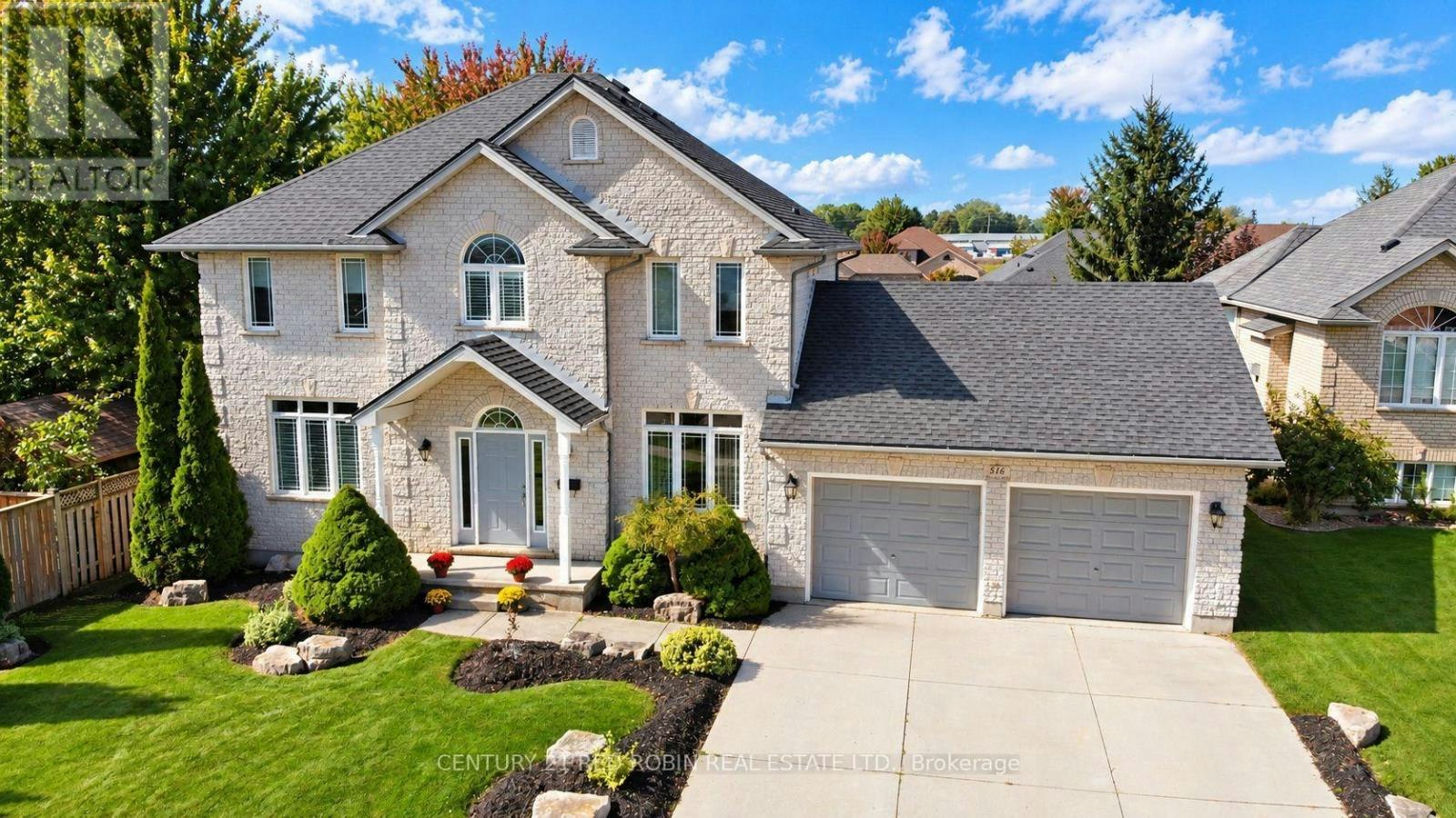 516 Harris Circle, Strathroy, ON, N7G 4H3