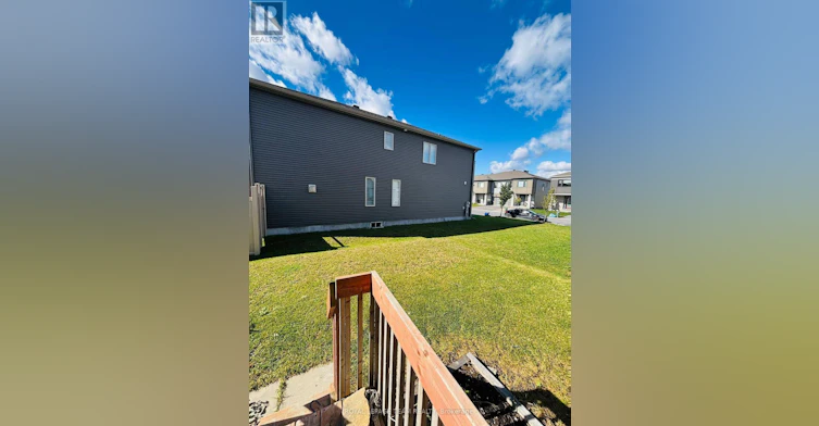 1096 Apolune Street, Ottawa, ON, K2J 6N8 - 25