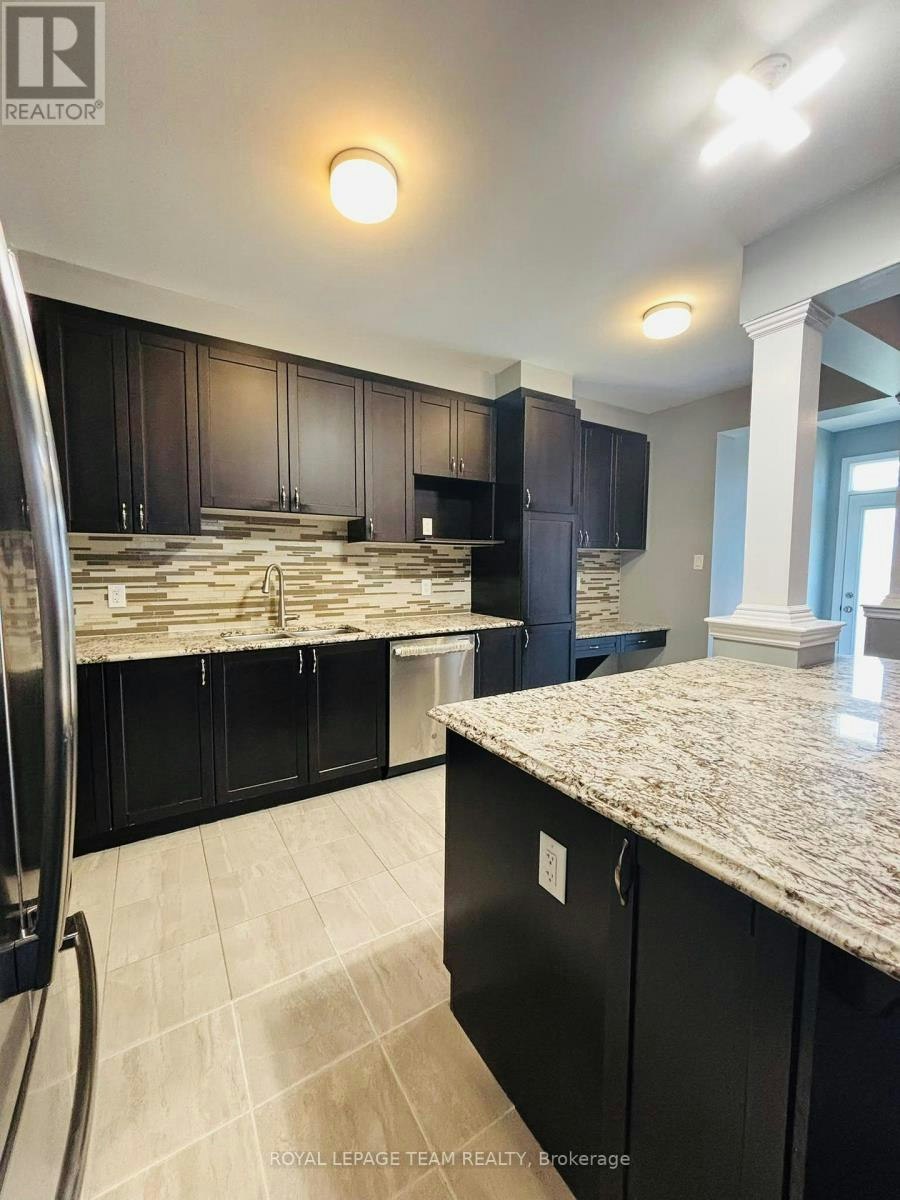 1096 Apolune Street, Ottawa, ON, K2J 6N8 - 5