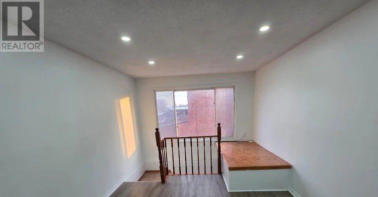 1843 Davenport Road, Toronto, ON, M6N 1B8 - 7