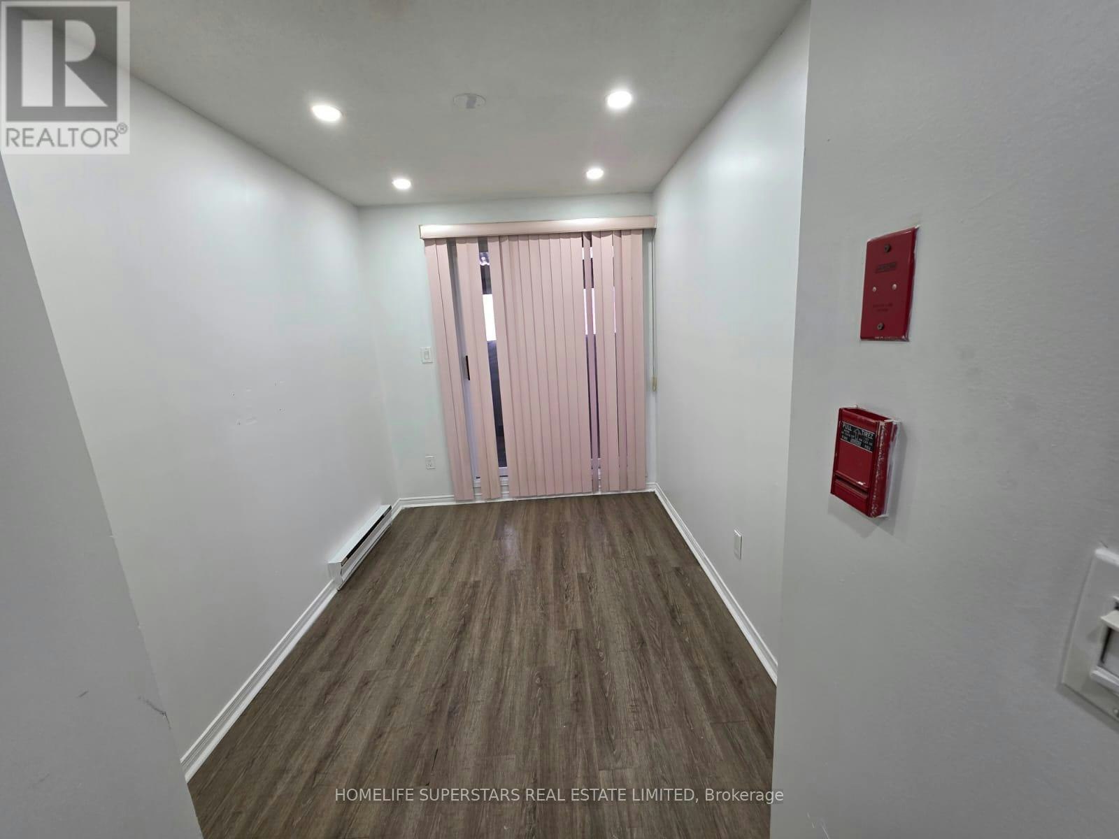1843 Davenport Road, Toronto, ON, M6N 1B8 - 6