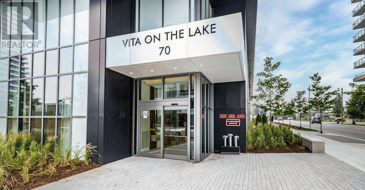 5102-70 Annie Craig Drive, Toronto, ON, M8V 0G2 - 4