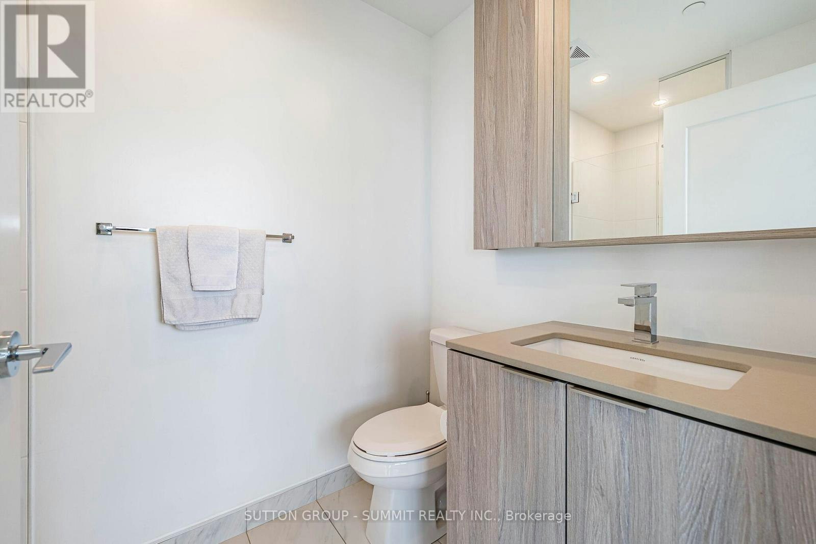 5102-70 Annie Craig Drive, Toronto, ON, M8V 0G2 - 22