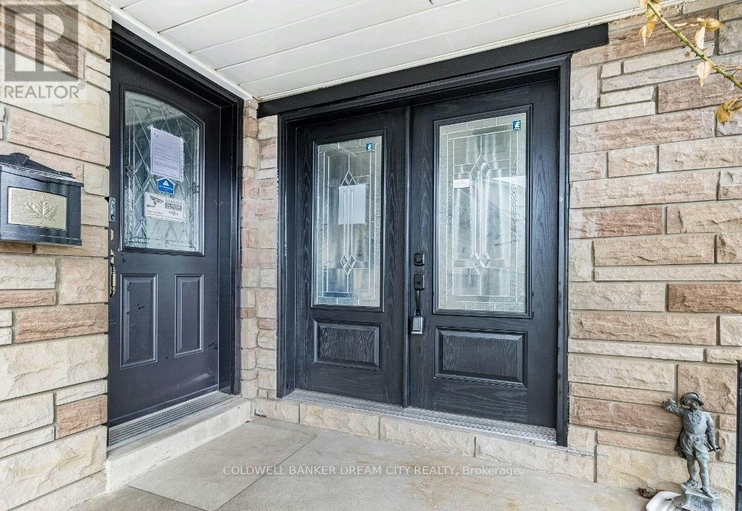 LOWER-231 Elizabeth Street S, Brampton, ON, L6Y 1S2