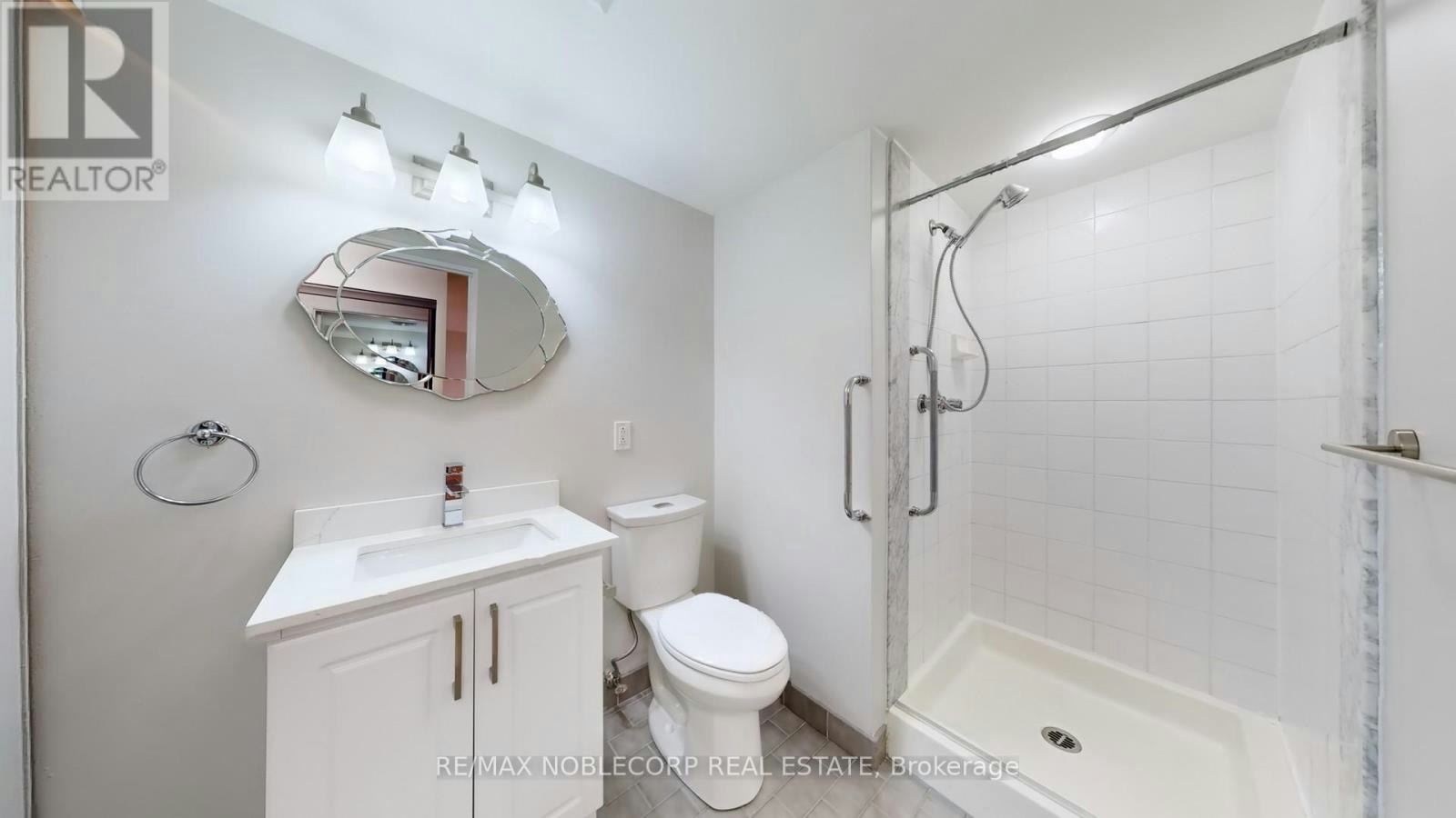 906-41 Markbrook Lane, Toronto, ON, M9V 5E6 - 27