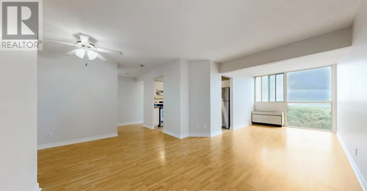 906-41 Markbrook Lane, Toronto, ON, M9V 5E6 - 2
