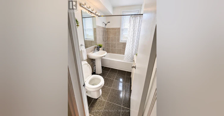 3-51 Queen Street, Brampton, ON, L6W 2A7 - 3