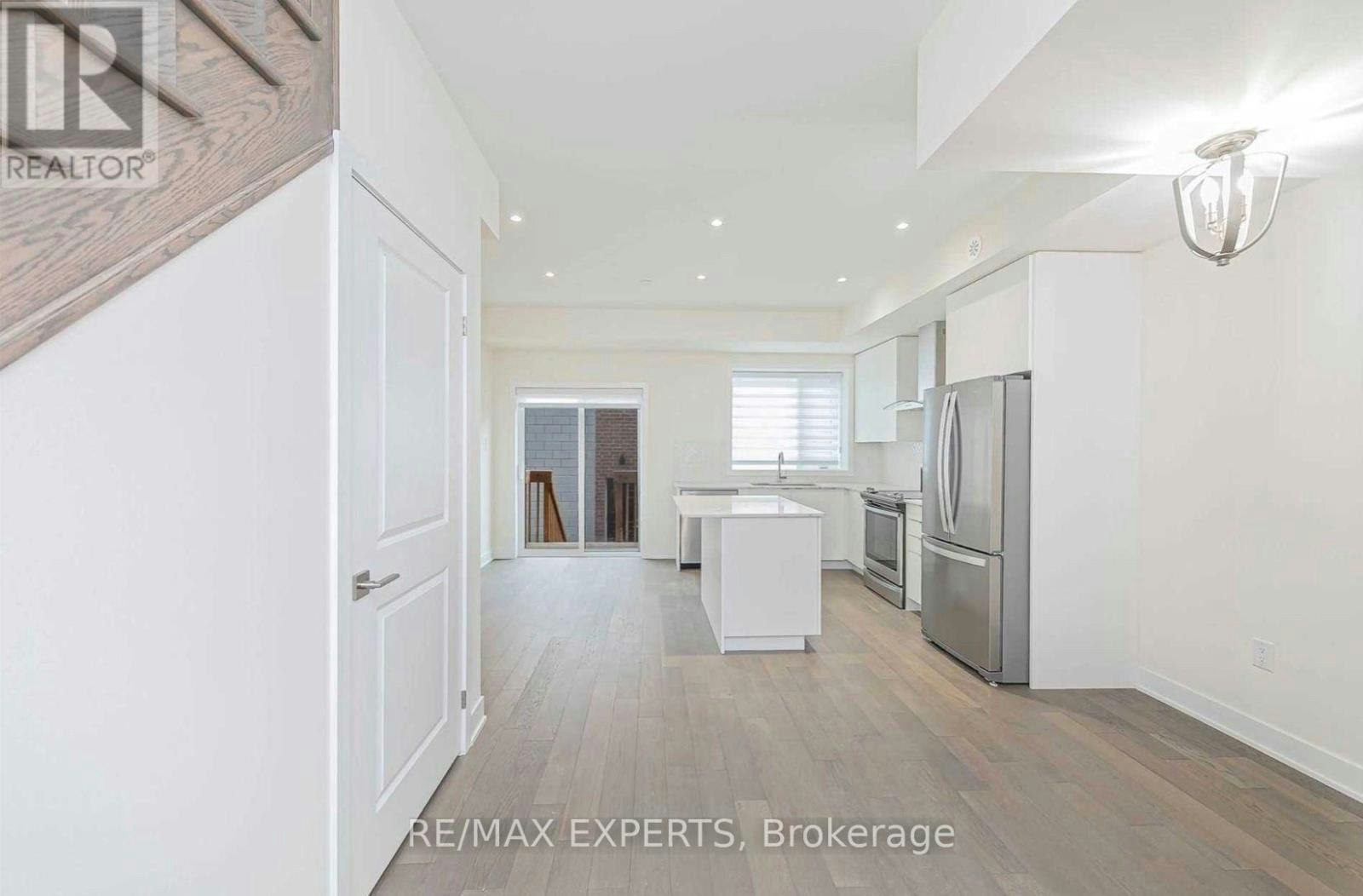 54 William Duncan Road, Toronto, ON, M3K 0C5 - 7
