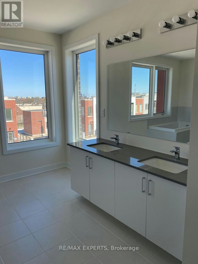 54 William Duncan Road, Toronto, ON, M3K 0C5 - 10