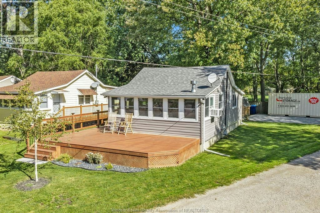 100 Mccarthy Lane, Essex, ON, N0R 1G0
