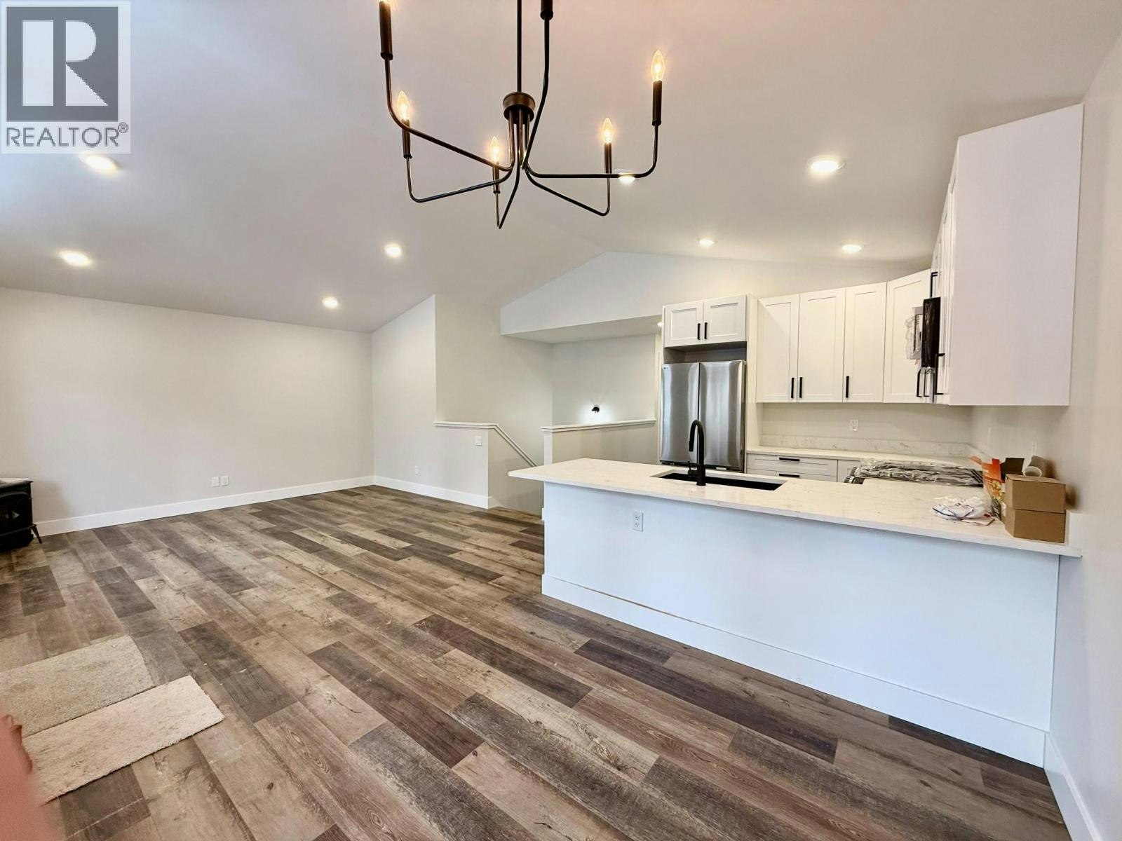 9-1938 Foxwood Trail, Windermere, BC, V0B 2L2