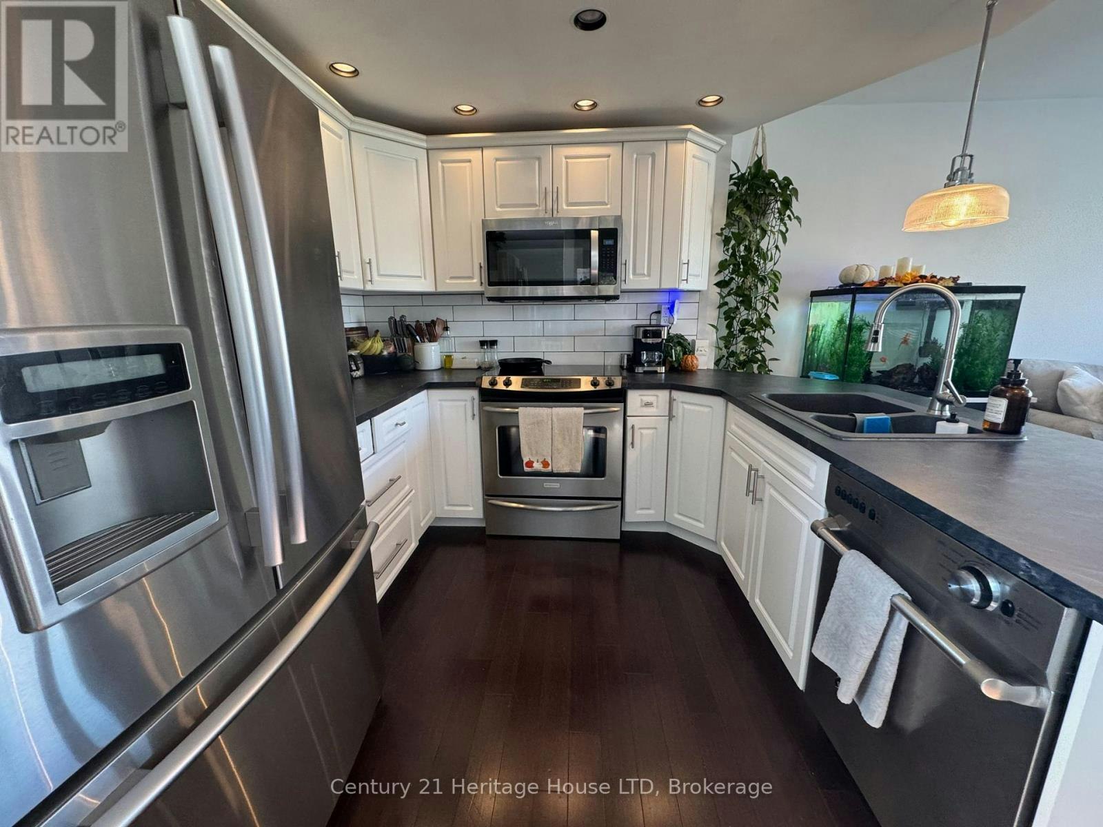 UPPER-371 Ridge Road N, Fort Erie, ON, L0S 1N0 - 4
