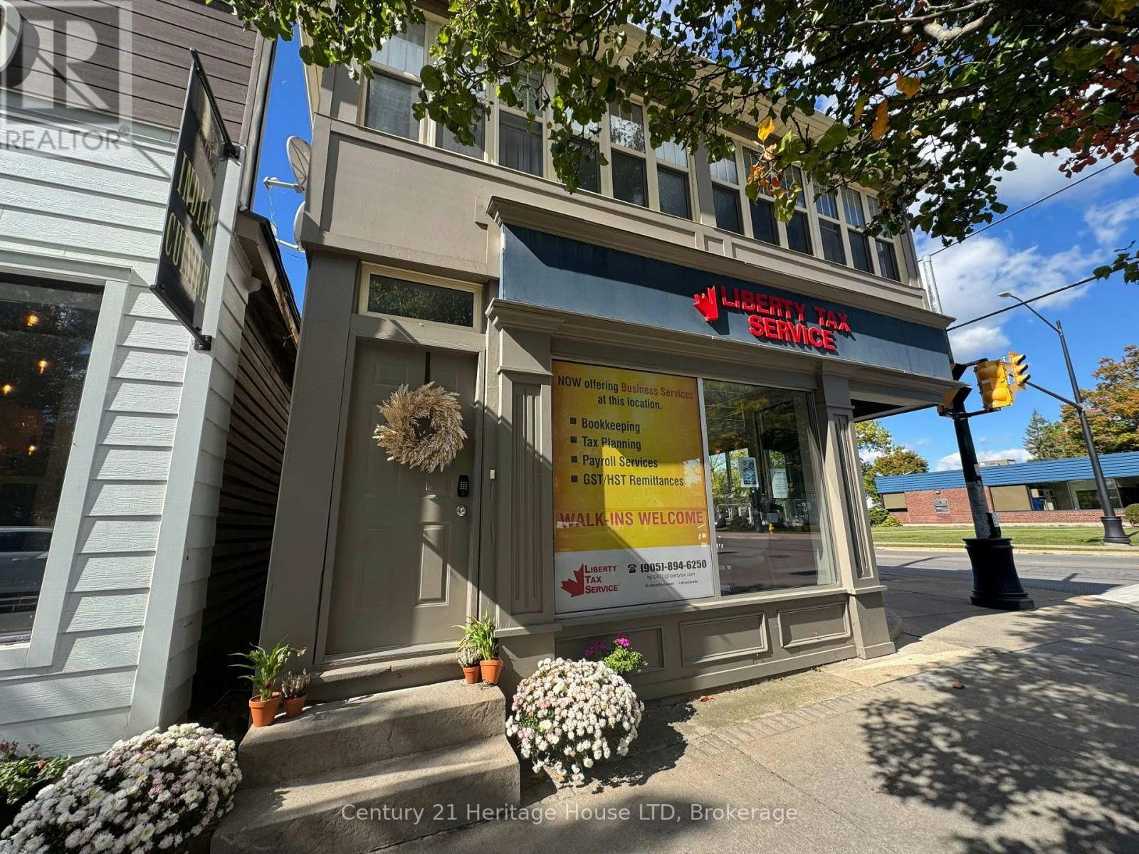 UPPER-371 Ridge Road N, Fort Erie, ON, L0S 1N0