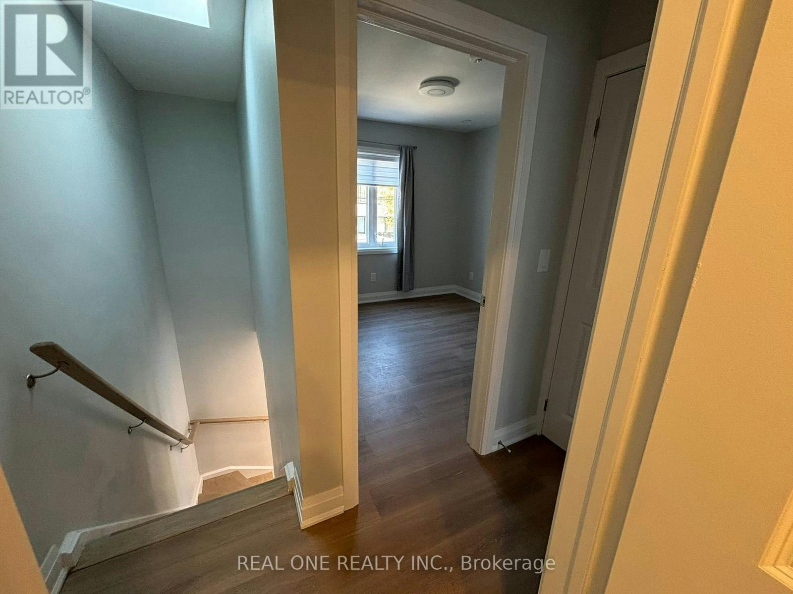 LANEWAY HOUSE-90 Douglas Avenue, Toronto, ON, M5M 1G5 - 13