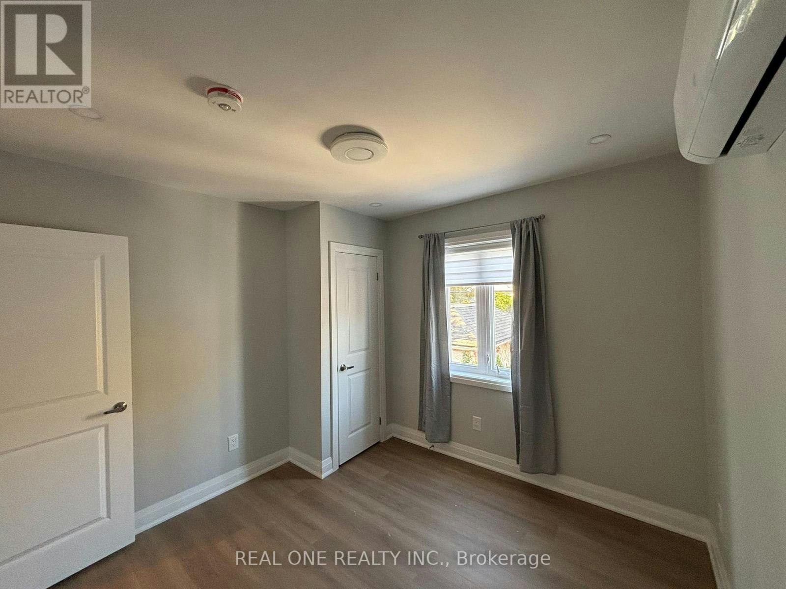 LANEWAY HOUSE-90 Douglas Avenue, Toronto, ON, M5M 1G5 - 15