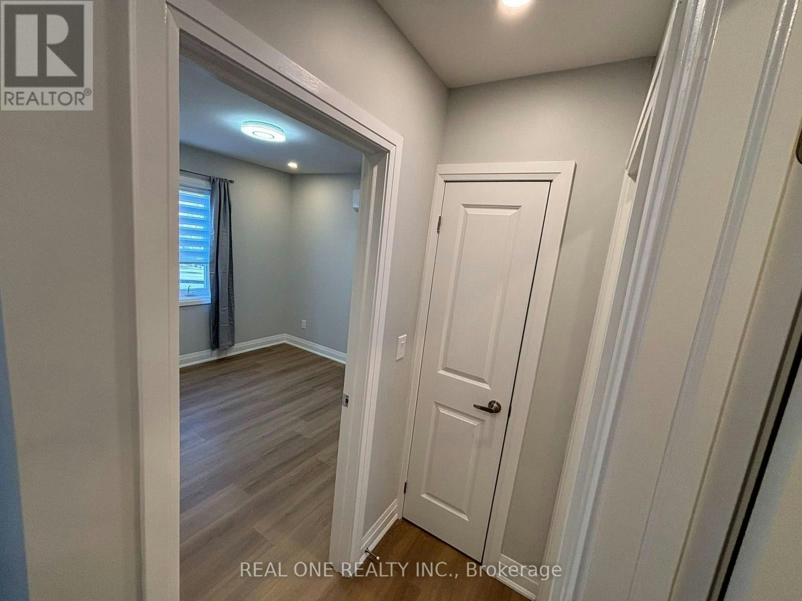 LANEWAY HOUSE-90 Douglas Avenue, Toronto, ON, M5M 1G5 - 20