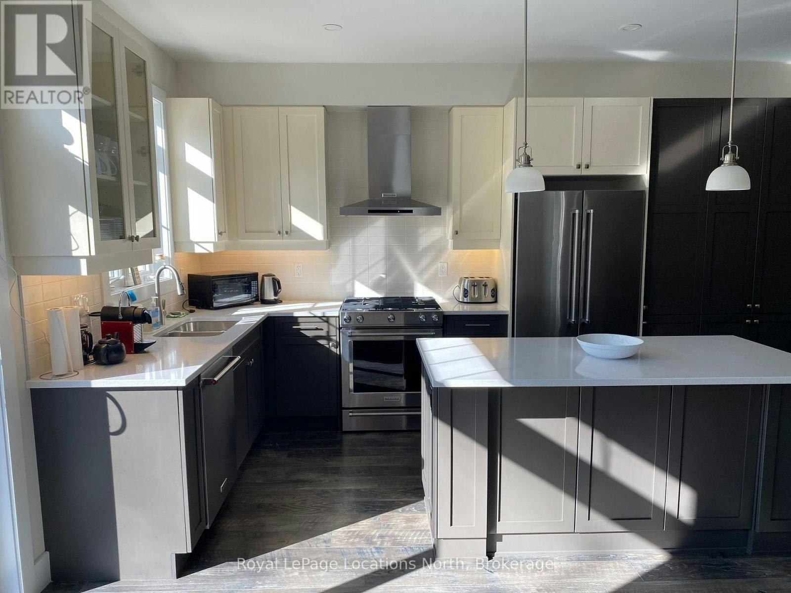 194 Yellow Birch Crescent, Blue Mountains, ON, L9Y 0R4 - 7