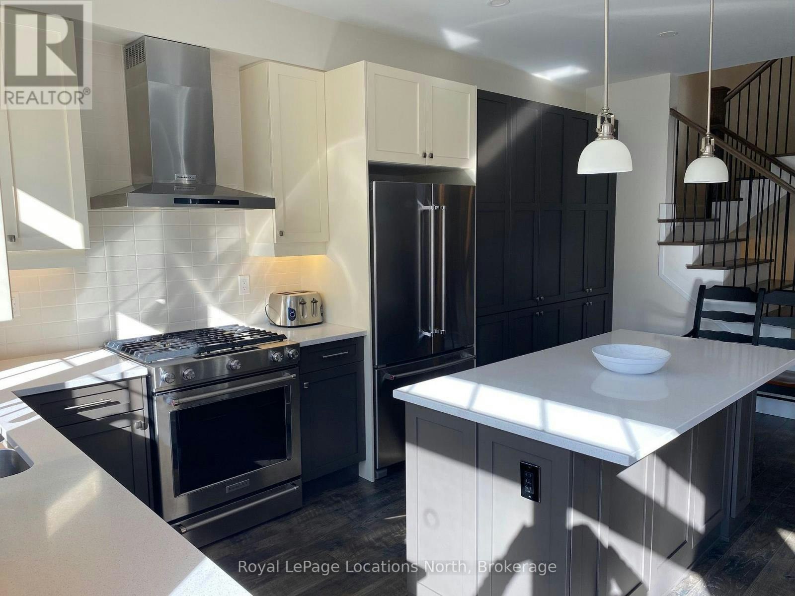 194 Yellow Birch Crescent, Blue Mountains, ON, L9Y 0R4 - 8
