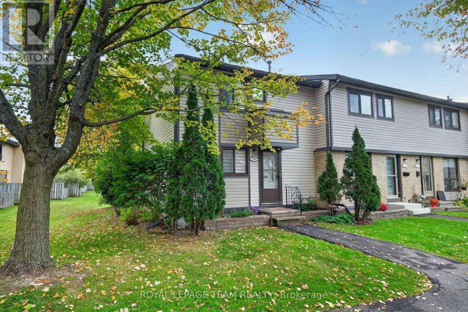7866 Jeanne D'arc Boulevard, Ottawa, ON, K1C 2E9