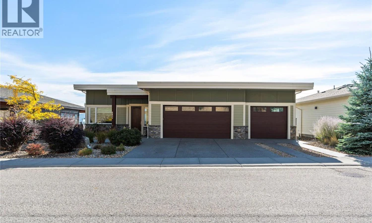 8824 Hampshire Crescent