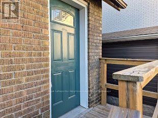 MAIN-11 Colborne Street W, Oshawa, ON, L1G 1L3 - 2