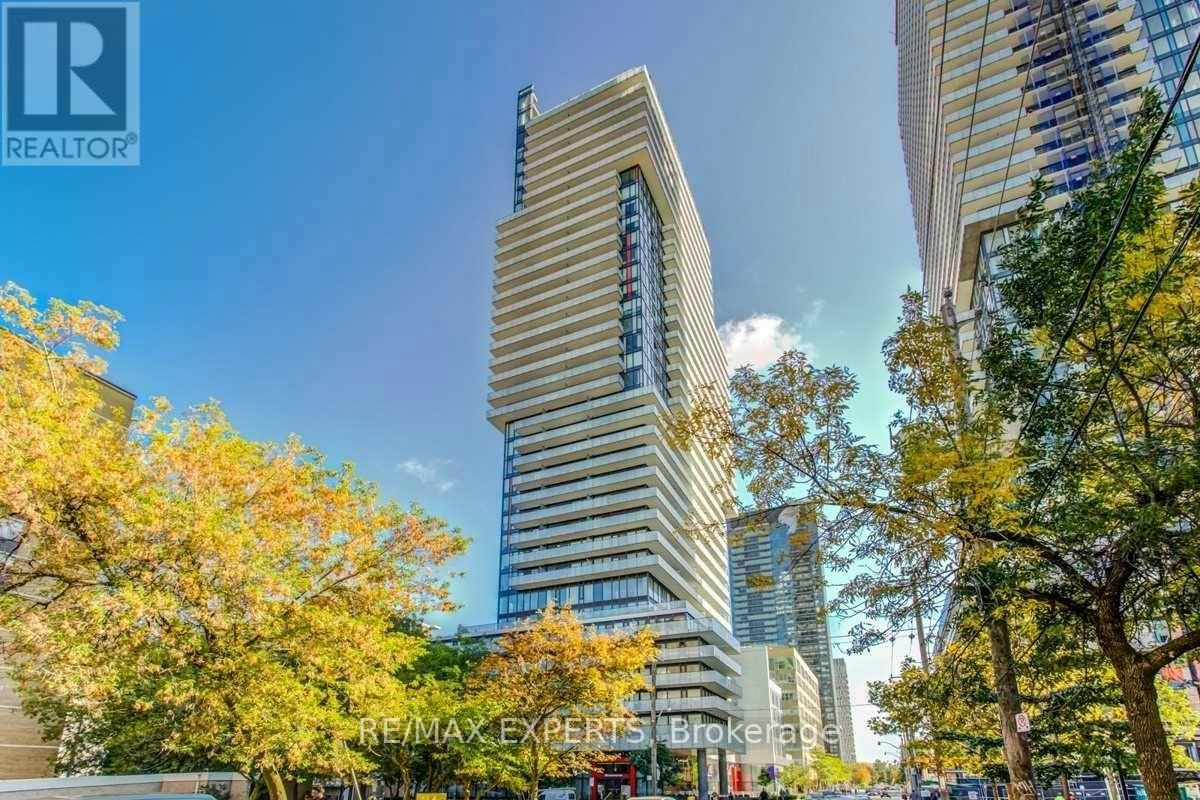 501-185 Roehampton Avenue, Toronto, ON, M4P 0C8