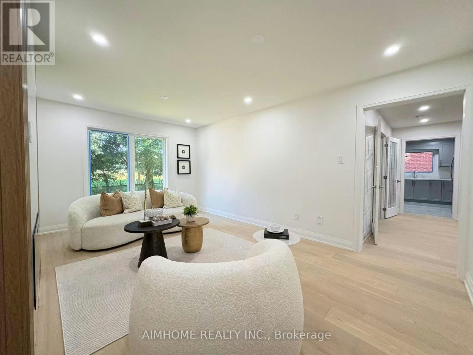 108 Berwick Crescent, Richmond Hill, ON, L4C 0B7 - 4