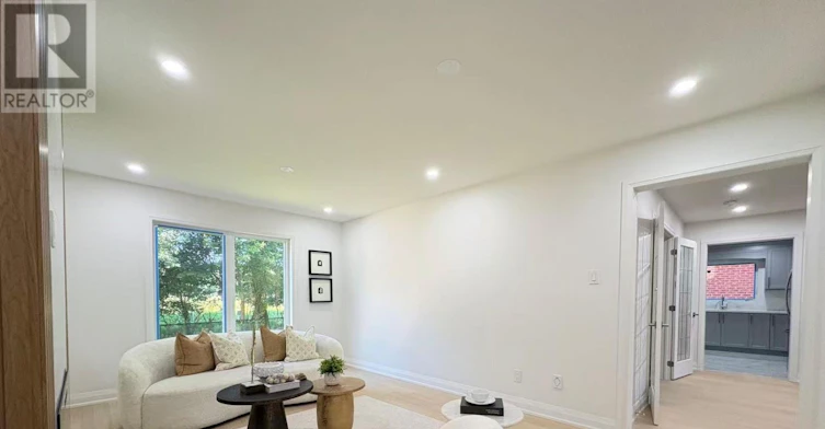108 Berwick Crescent, Richmond Hill, ON, L4C 0B7 - 4