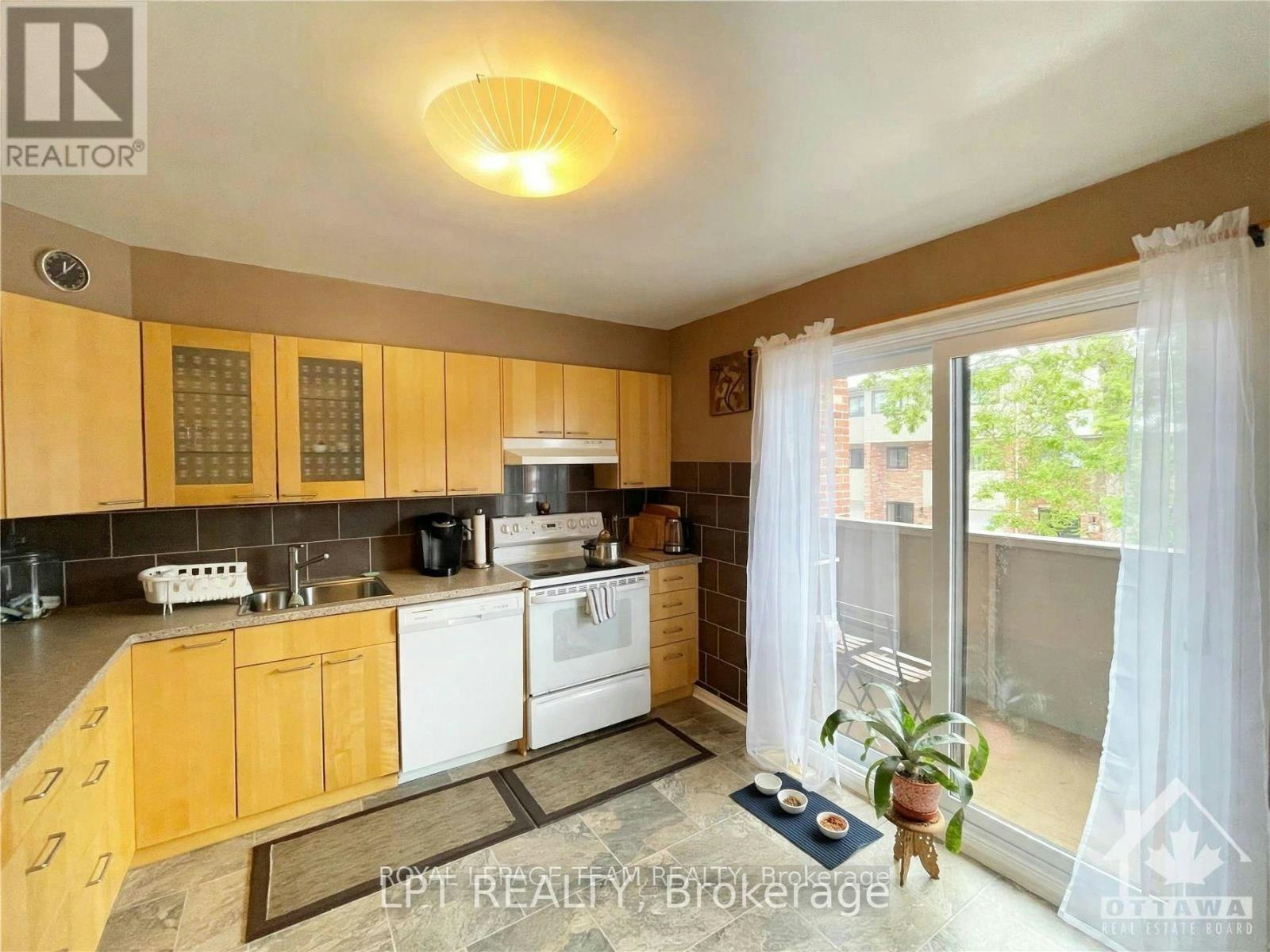 15-50 Greenbank Road, Ottawa, ON, K2H 8R3 - 8