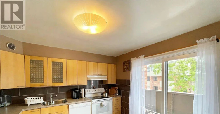 15-50 Greenbank Road, Ottawa, ON, K2H 8R3 - 8