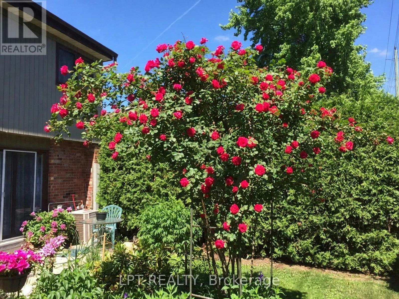 15-50 Greenbank Road, Ottawa, ON, K2H 8R3 - 24