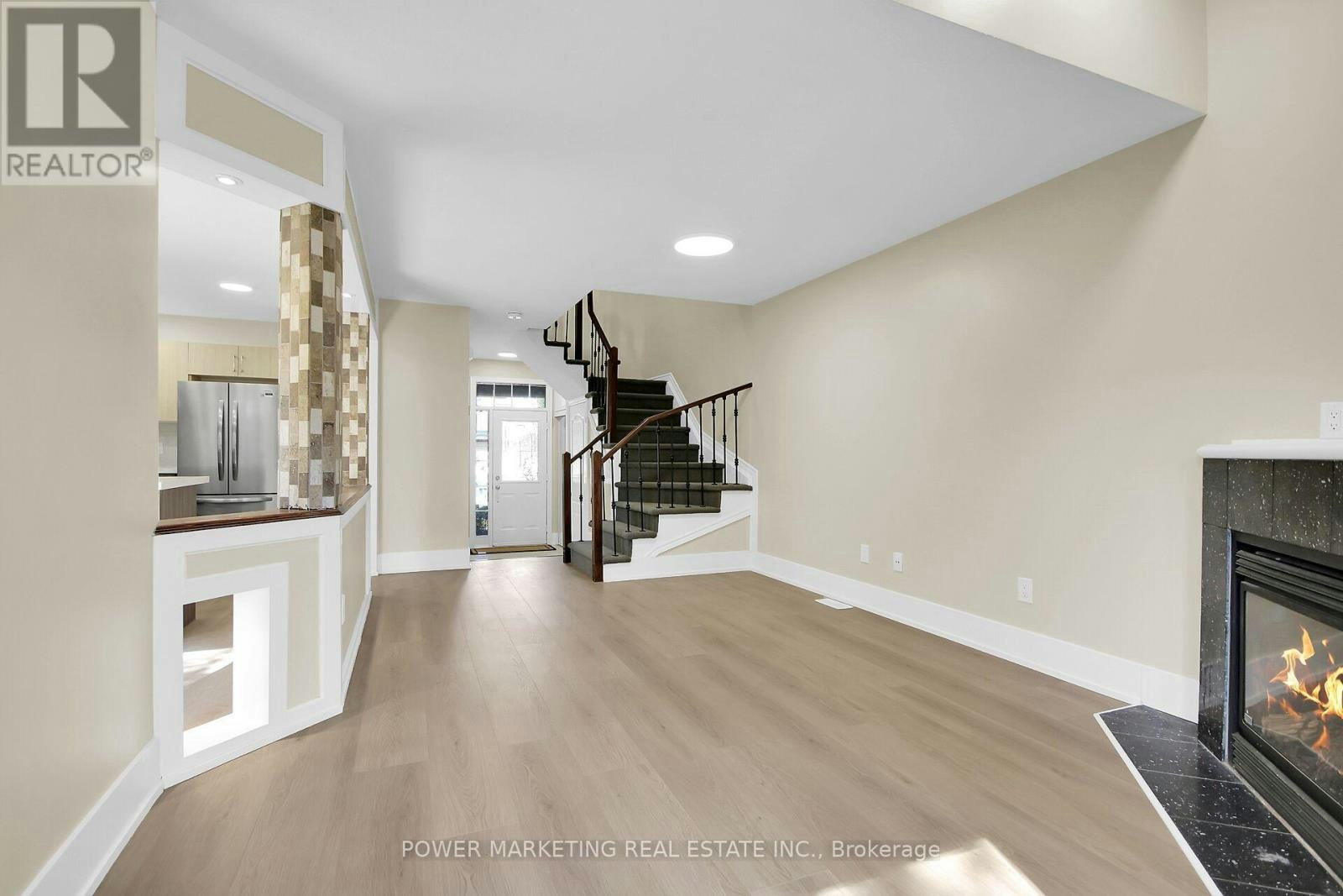 230 Bookton Place, Ottawa, ON, K1V 2H5 - 13