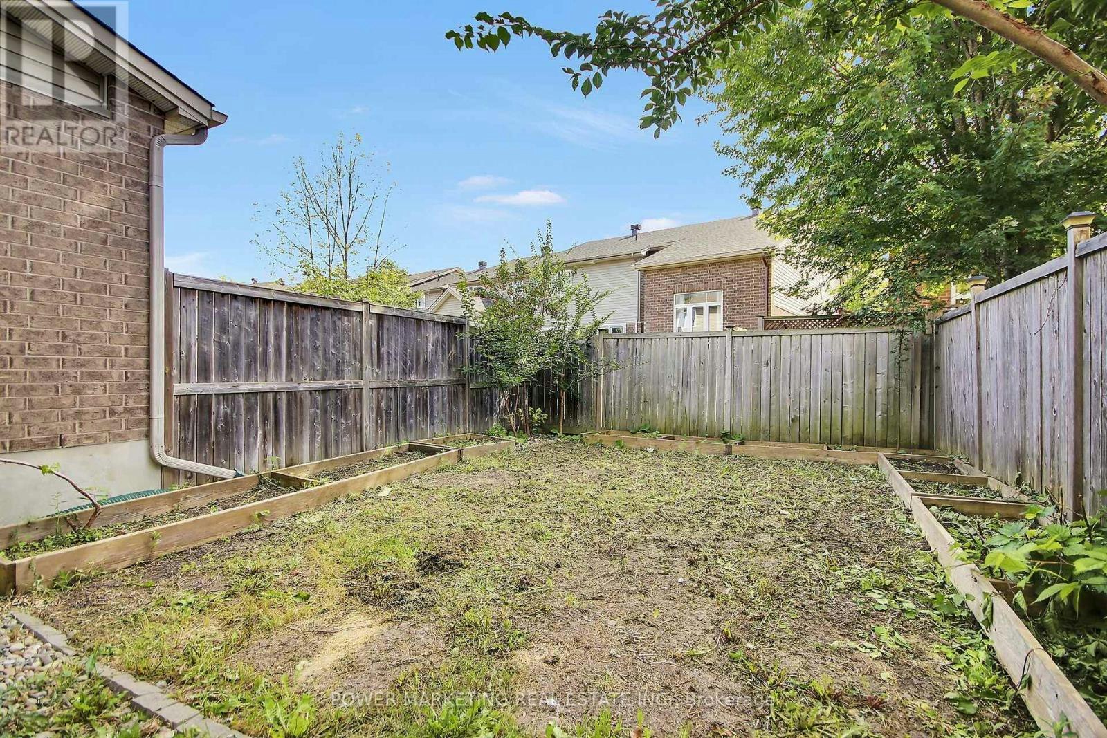 230 Bookton Place, Ottawa, ON, K1V 2H5 - 33