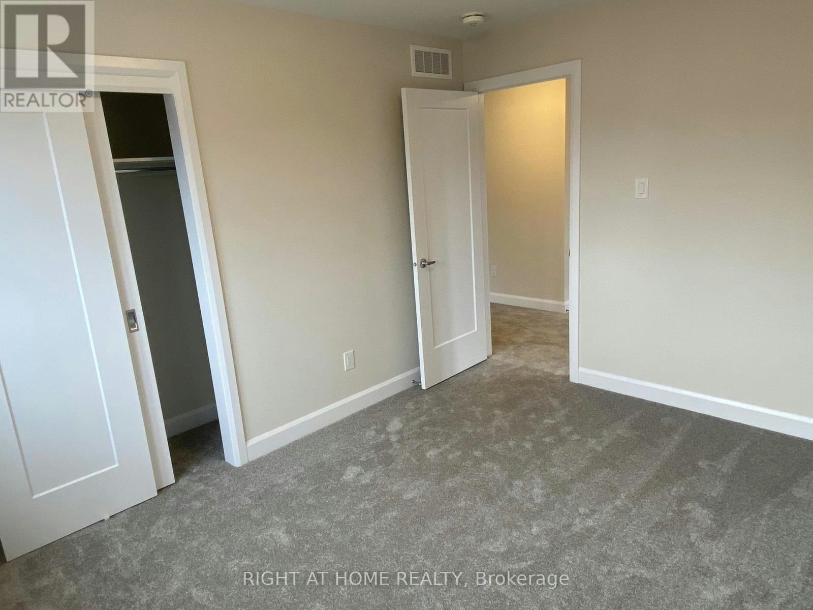 608 Moonflower Crescent, Ottawa, ON, K1T 0X8 - 23