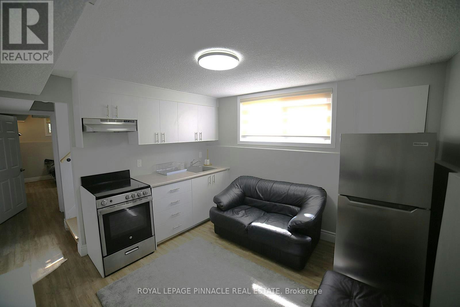 BASEMENT-2888 Glace Bay Road, Mississauga, ON, L5N 2K1 - 3