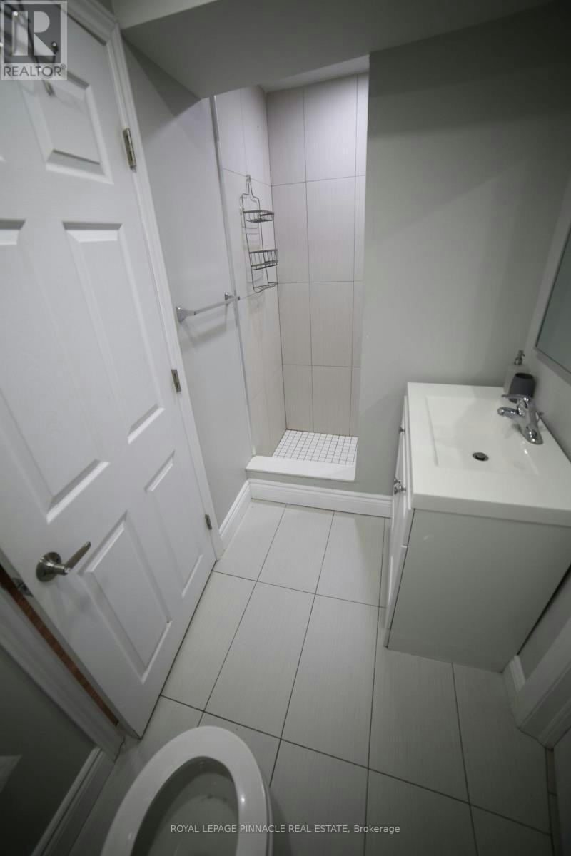 BASEMENT-2888 Glace Bay Road, Mississauga, ON, L5N 2K1 - 8