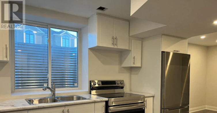 506 Kennedy Circle W, Milton, ON, L9E 1R1 - 8