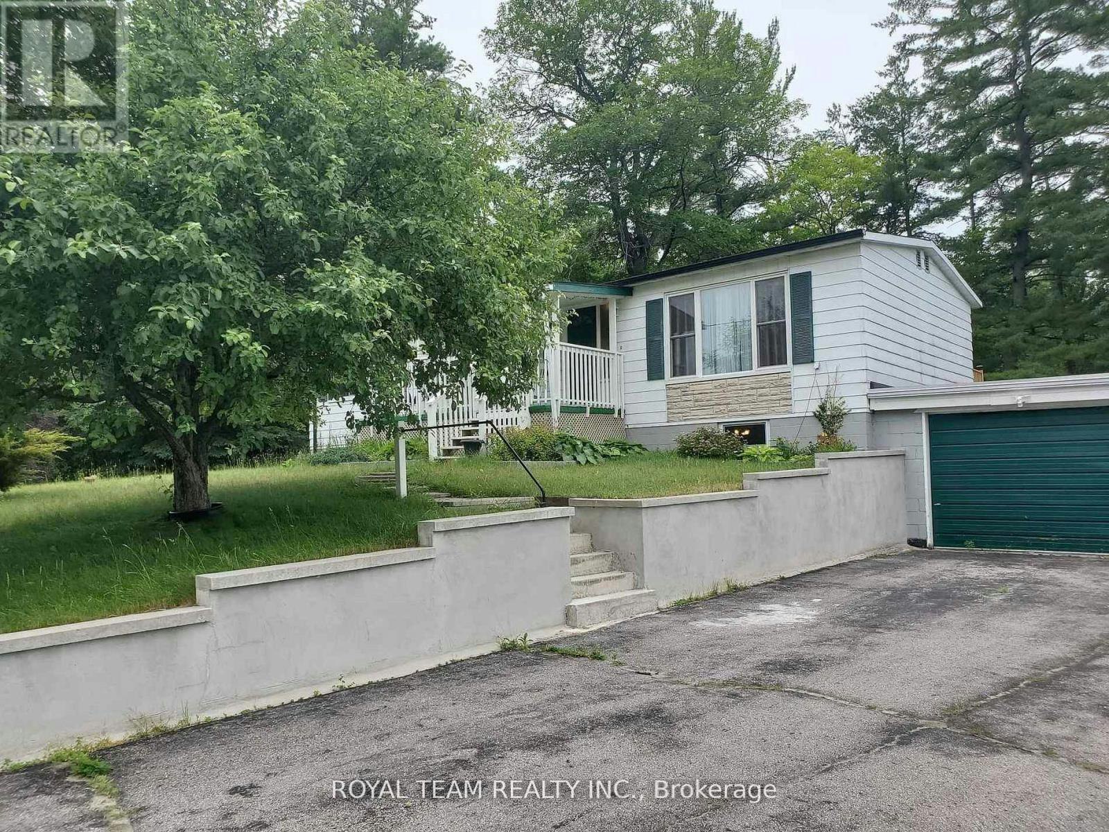 608 Hickory Beach Road, Kawartha Lakes, ON, K0M 1N0