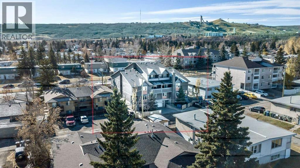 7714-7716 Bowness Road NW, Calgary, AB, T3B 0H1