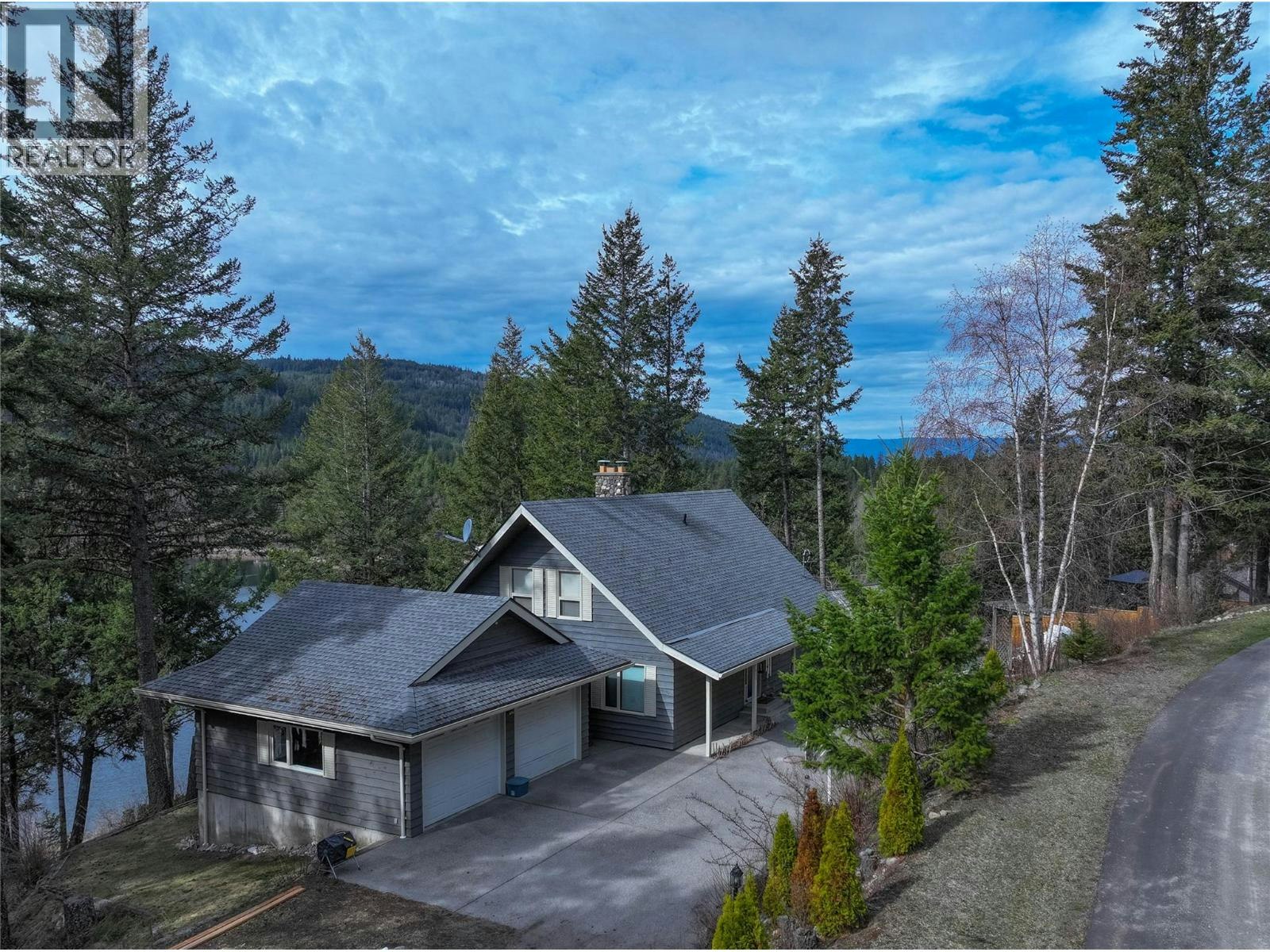 1920 Lakeview Drive, Kamloops, BC, V0E 1Z1