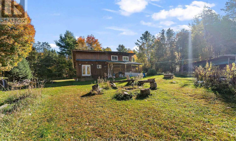 211 Woodland Lane