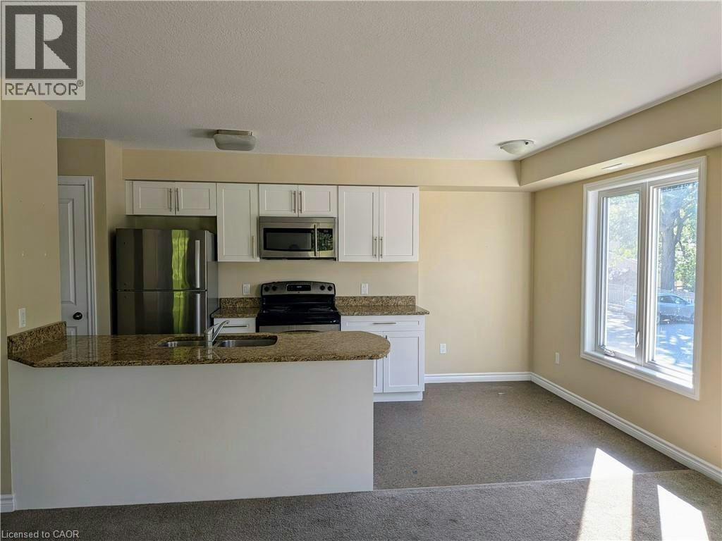 33-225 Riddell Street, Woodstock, ON, N4S 6N2 - 4