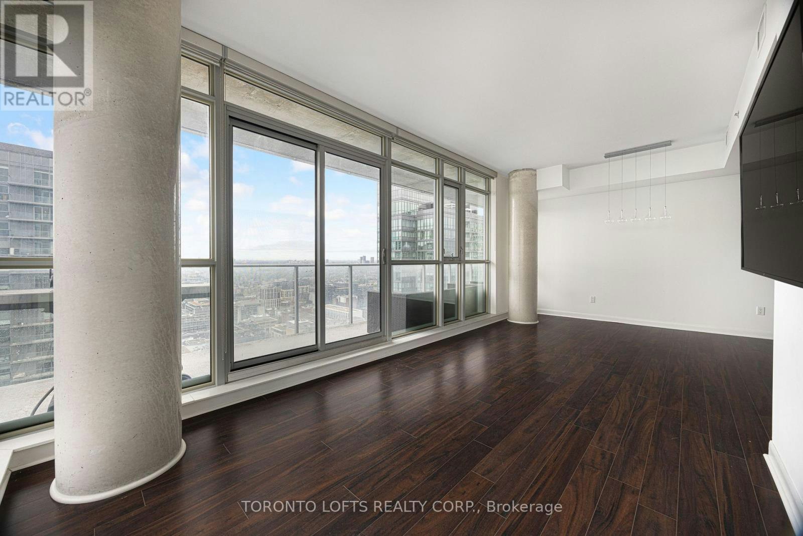3302-375 King Street W, Toronto, ON, M5V 1K1 - 3