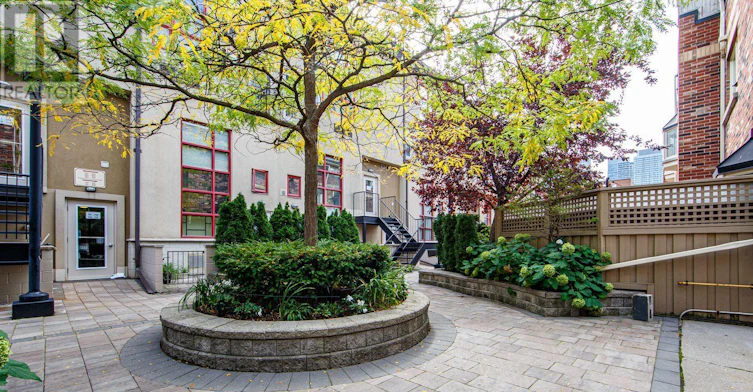 124-21 Earl Street, Toronto, ON, M4Y 3C8 - 29