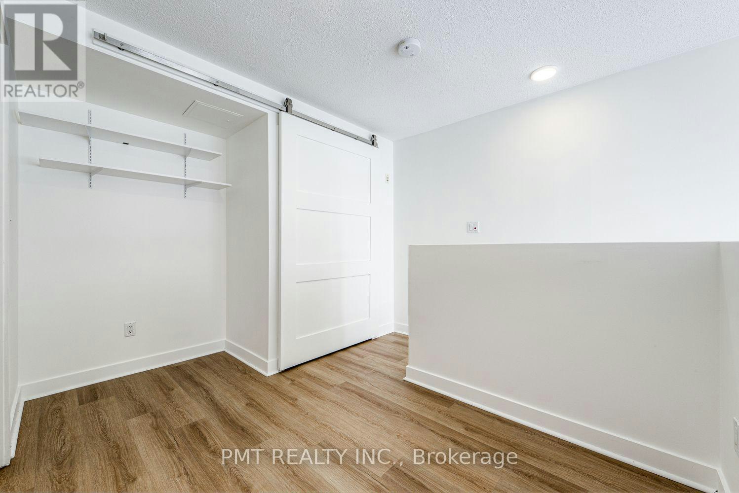 124-21 Earl Street, Toronto, ON, M4Y 3C8 - 14