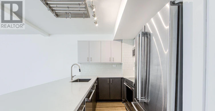 124-21 Earl Street, Toronto, ON, M4Y 3C8 - 8