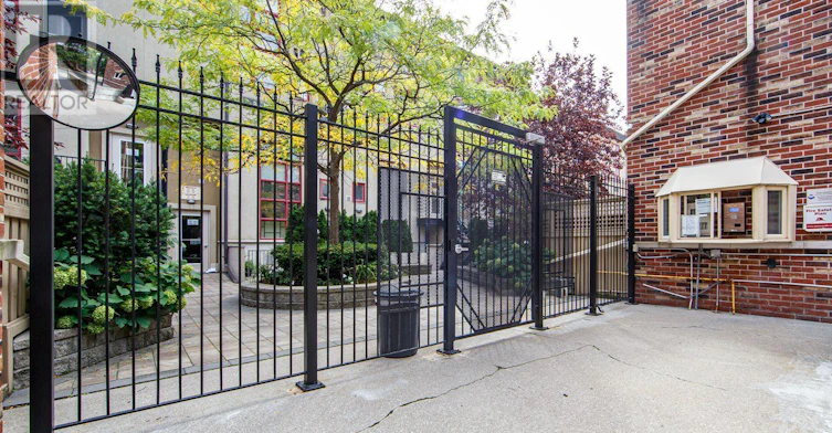 124-21 Earl Street, Toronto, ON, M4Y 3C8 - 30