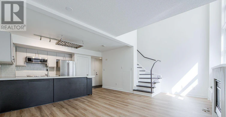 124-21 Earl Street, Toronto, ON, M4Y 3C8 - 3